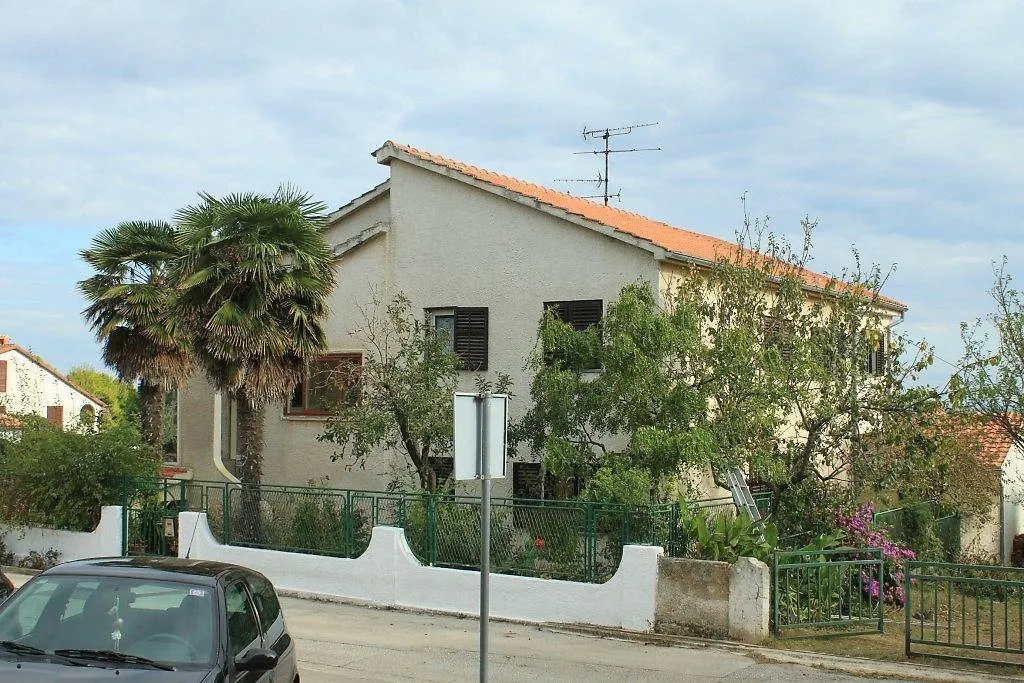 Apartments Kamenjak Premantura Croatia